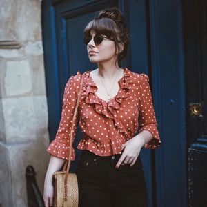 SOLD Realisation Par Cher Top in Rust Spot in small